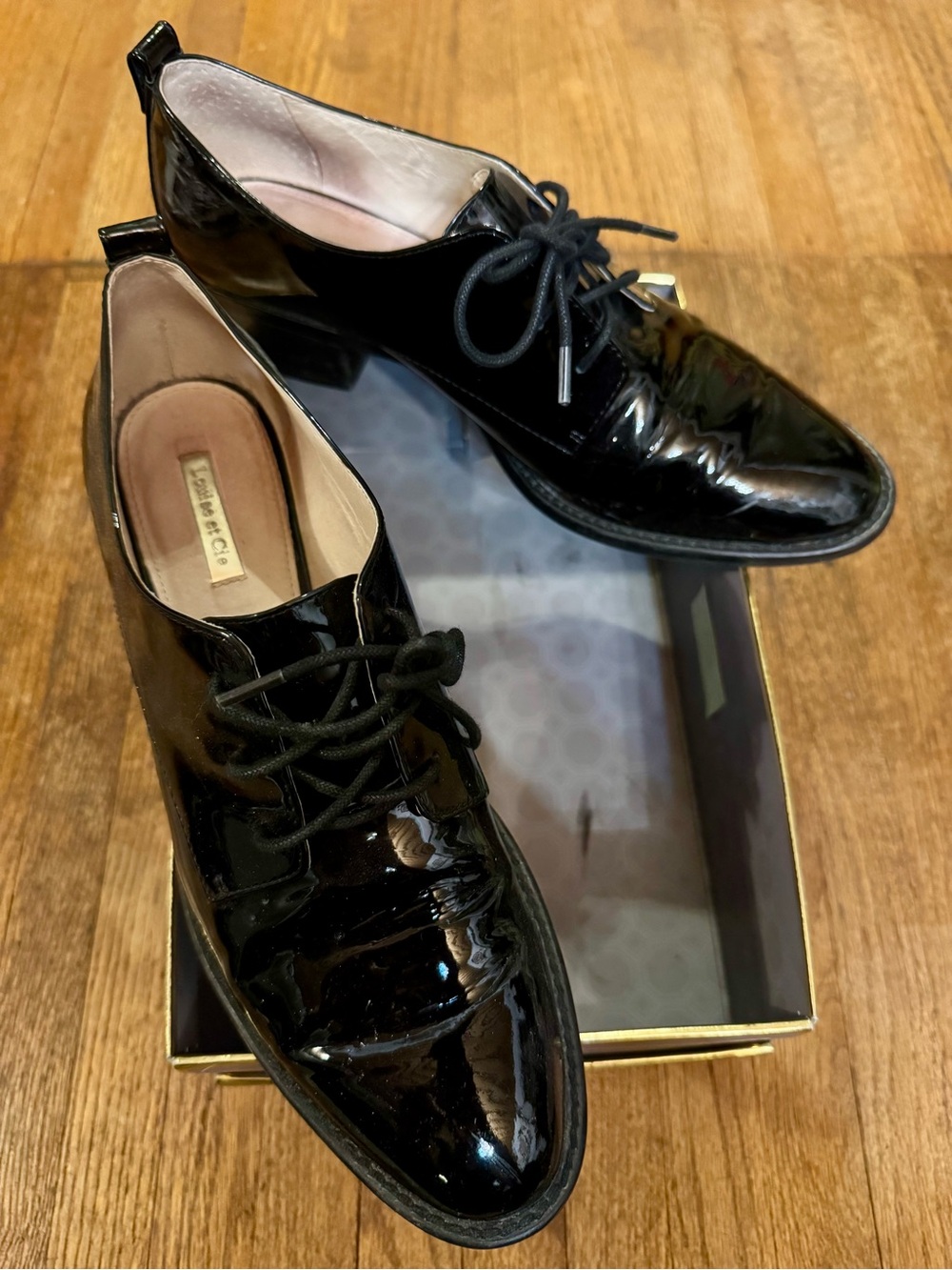 Louise et Cie Black Patent Leather Lace-Up Shoes
